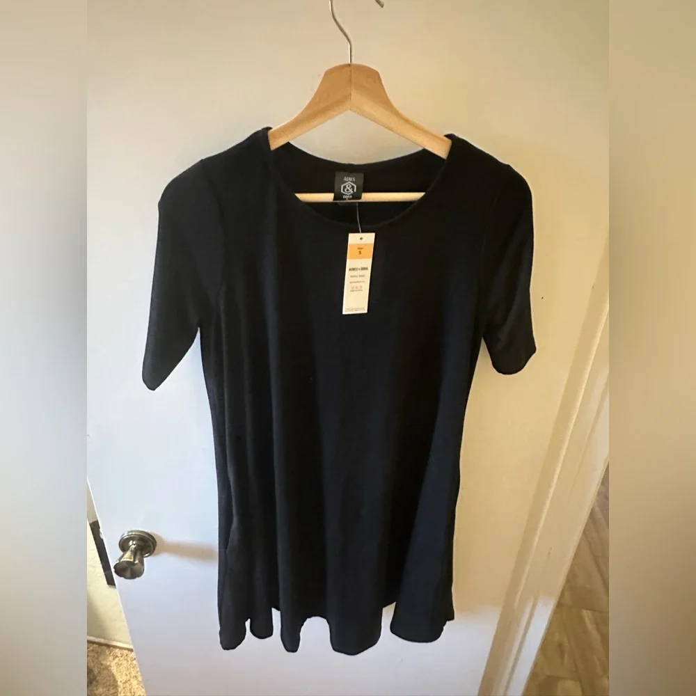 Agnes & Dora Classic Black Swing Tunic - Picture 2 of 3